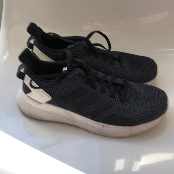 Adidas quest at ride cloud foam sneaker. 7.5 - Picture 2 of 7